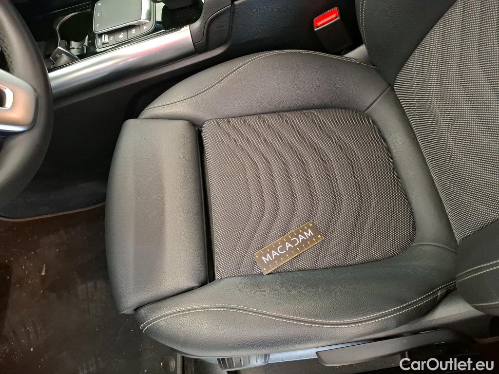  Mercedes  GLA MERCEDES-BENZ  / 2020 / 5P / SUV  200 D BUSINESS LINE DCT #8
