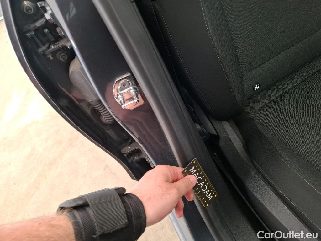  Renault  Clio RENAULT  5p Berline Business TCe 90 #18