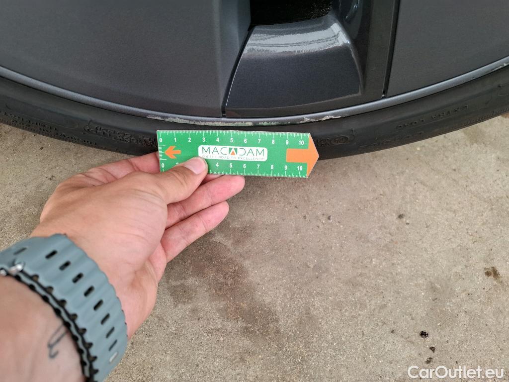  Tesla  Model 3 TESLA  / 2018 / 4P / Berline Autonomie Standard Plus RWD #10