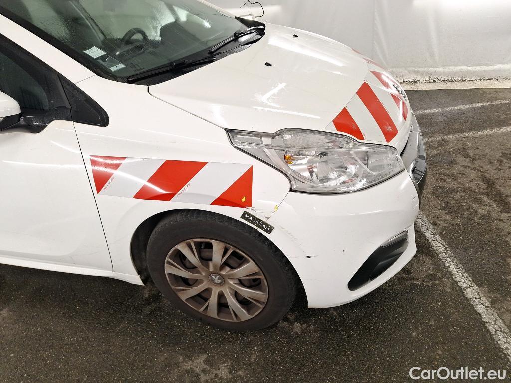  Peugeot  208  Affaire Premium Pack 1.2 80CV BVM5 E6dT #24