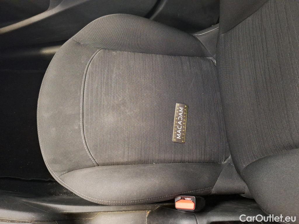 Peugeot  208  Affaire Premium Pack 1.2 80CV BVM5 E6dT #59