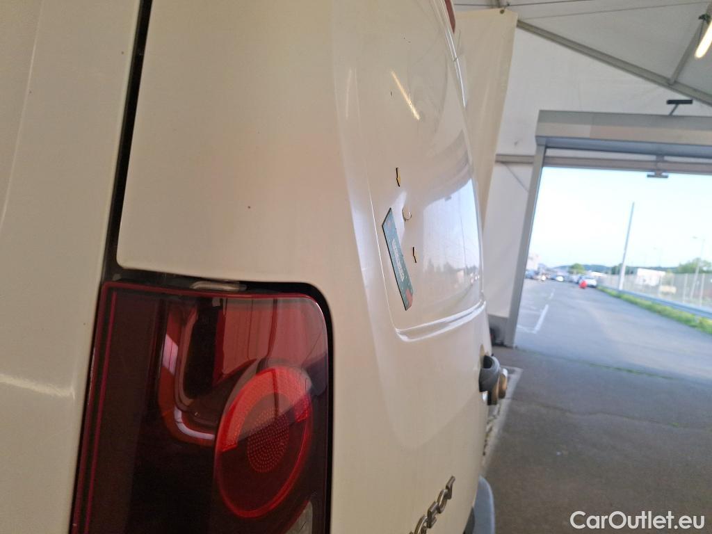  Peugeot  Partner  L1 Premium Pack 1.6 HDi 100CV BVM5 E6 #42