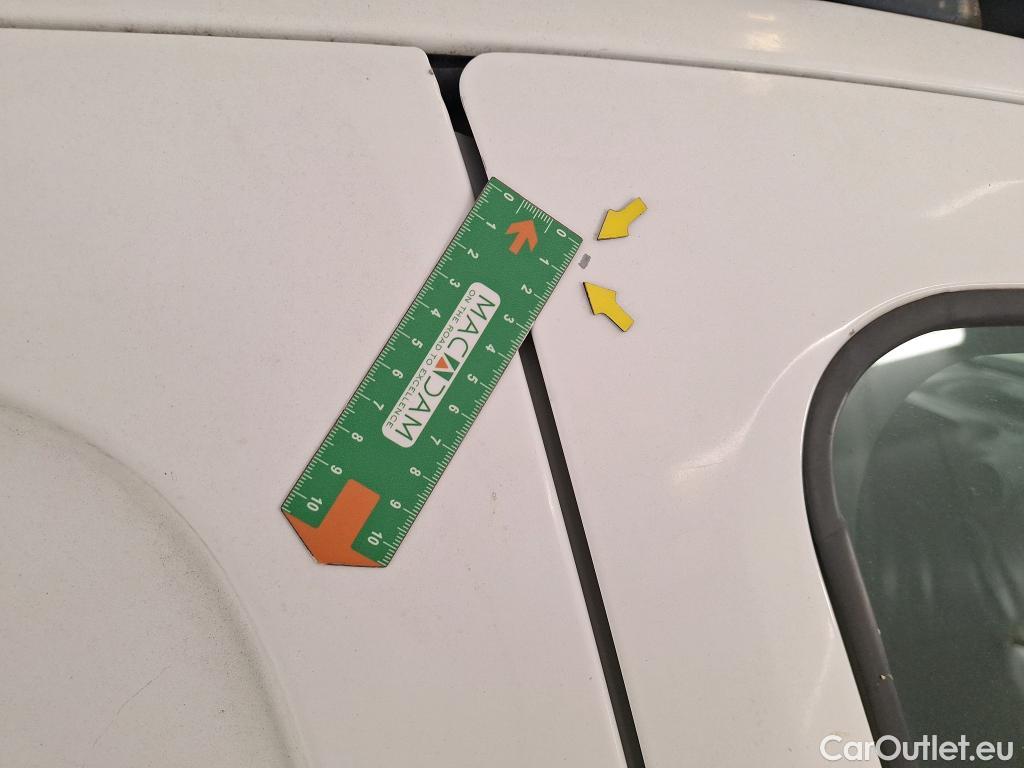  Peugeot  Partner  L1 Premium Pack 1.6 HDi 100CV BVM5 E6 #102