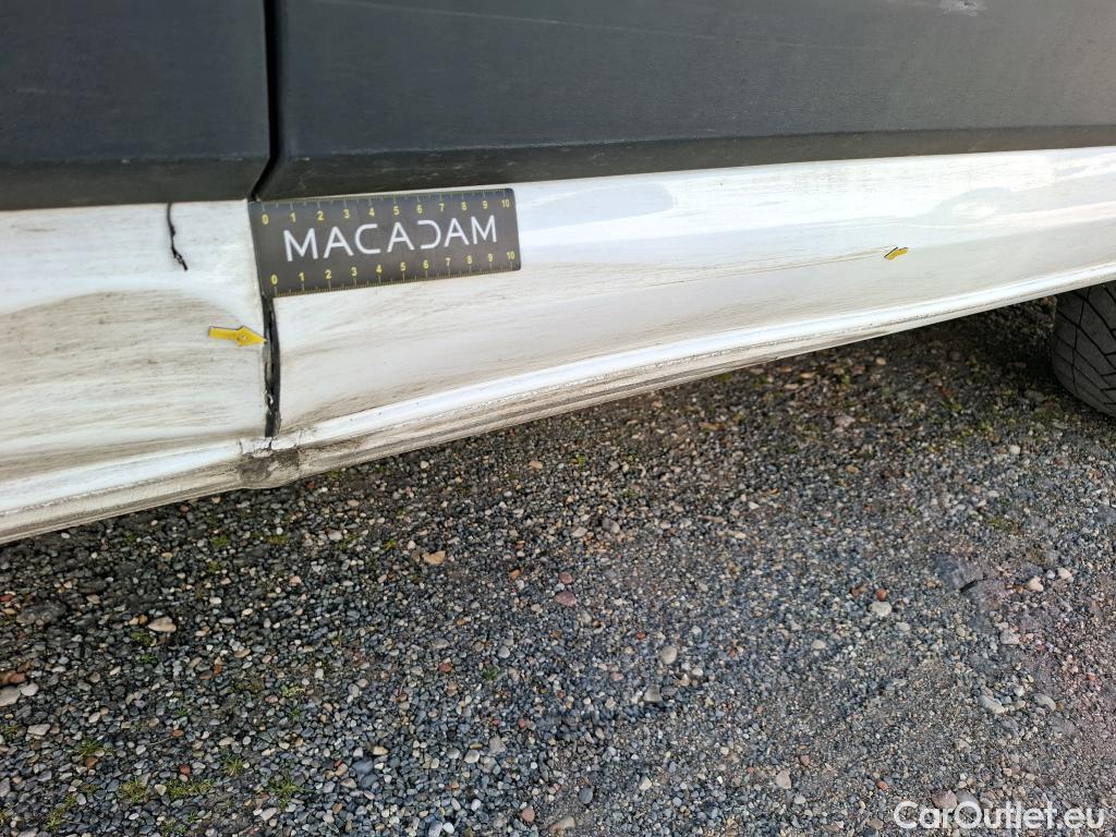  Volkswagen  Crafter  Fourgon Fourgon 35 lang mit Hochdach FWD 2.0 140CV BVM6 #13