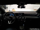  Mercedes  A-Klasse MERCEDES-BENZ CLASSE A / 2018 / 5P / BERLINA A 200 D AUTOMATIC SPORT #3