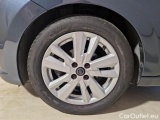  Nissan  Micra NISSAN  / 2016 / 5P / BERLINA IG¿T 100 ACENTA #20