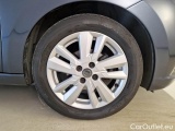  Nissan  Micra NISSAN  / 2016 / 5P / BERLINA IG¿T 100 ACENTA #17