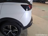  Peugeot  3008 PEUGEOT  / 2016 / 5P / SUV BLUEHDI 130 EAT8 SeS ALLURE #48