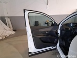  Peugeot  3008 PEUGEOT  / 2016 / 5P / SUV BLUEHDI 130 EAT8 SeS ALLURE #71