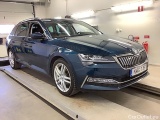  Skoda  Superb iV Kombi 1.4 Plug-In Business Style Drag paket Skinn/Alcantara Värmare Navi 