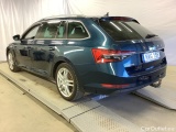  Skoda  Superb iV Kombi 1.4 Plug-In Business Style Drag paket Skinn/Alcantara Värmare Navi #4