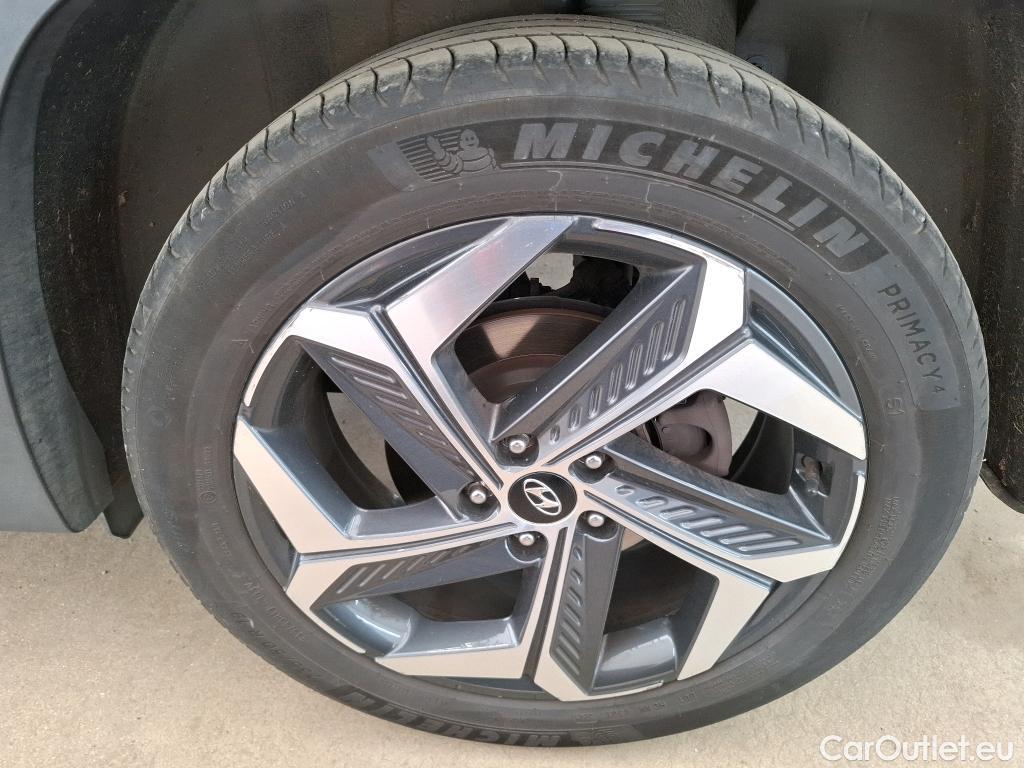  Hyundai  Tucson HYUNDAI  / 2020 / 5P / SUV 1.6 HYBRID 230 EXECUTIVE #13