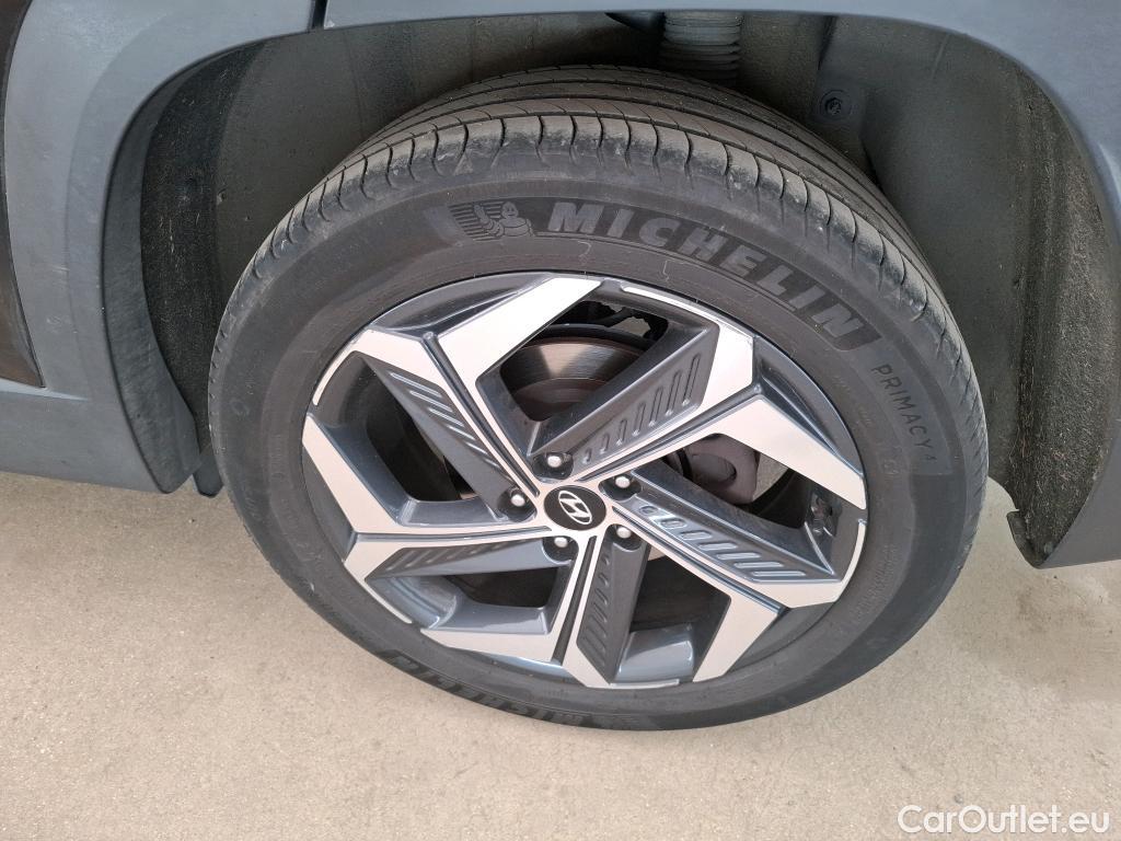  Hyundai  Tucson HYUNDAI  / 2020 / 5P / SUV 1.6 HYBRID 230 EXECUTIVE #37