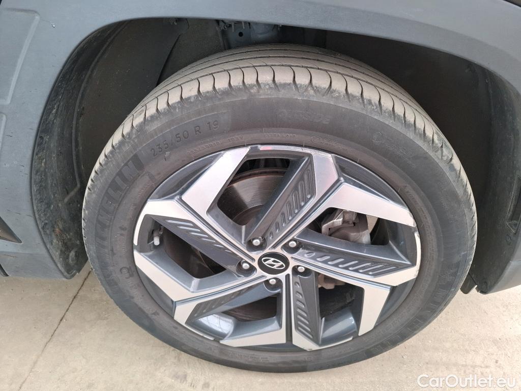  Hyundai  Tucson HYUNDAI  / 2020 / 5P / SUV 1.6 HYBRID 230 EXECUTIVE #59