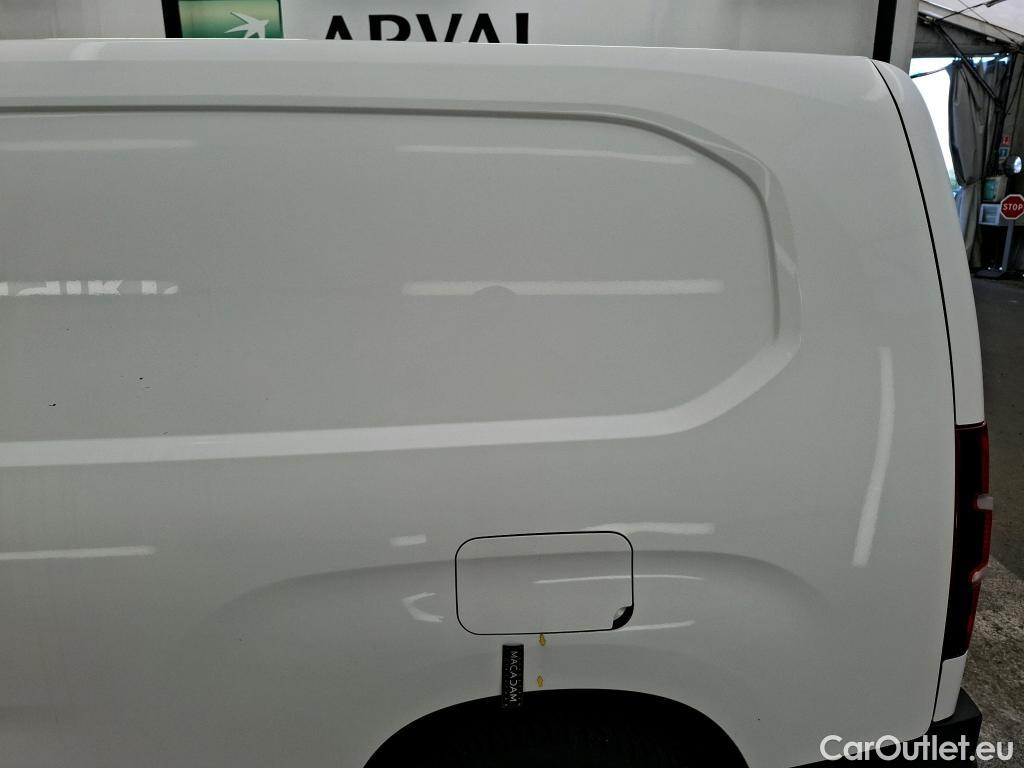  Citroen  Berlingo  Fourgon Driver XL 950 1.5 BlueHDi 100CV BVM5 E6dT #23