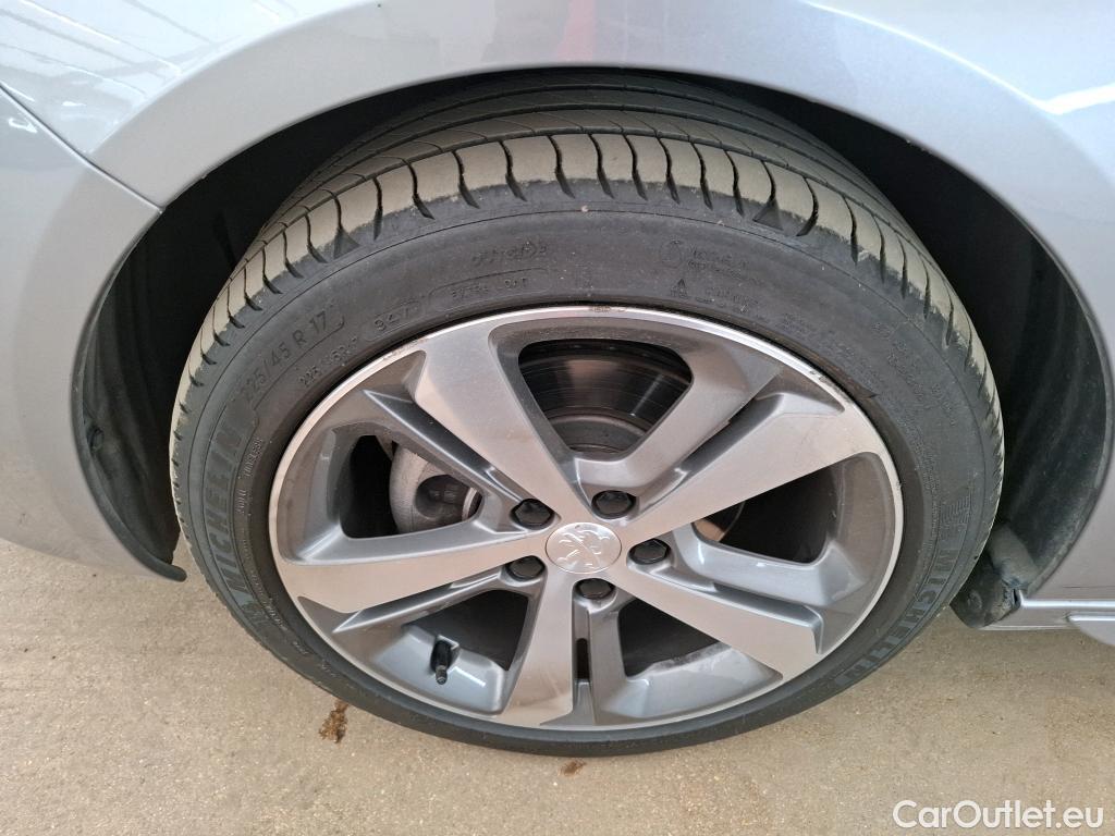  Peugeot  308  GT 1.2 PureTech 130CV BVA8 E6d #1