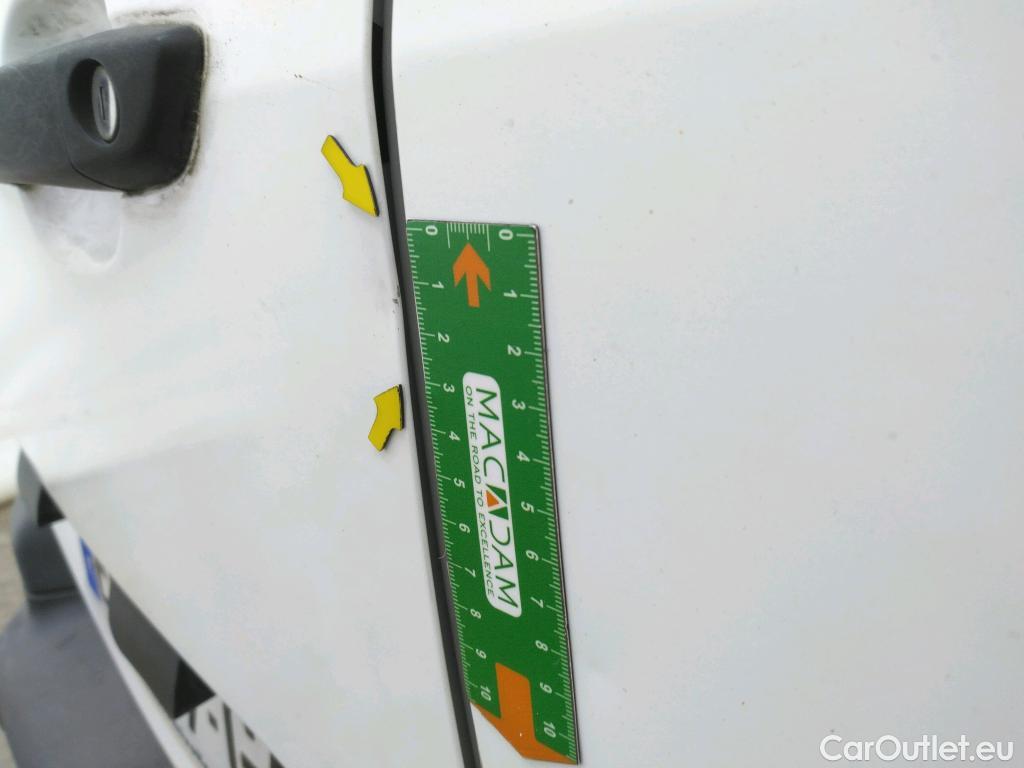  Citroen  Berlingo  Fourgon Business L1 (Court) 1.6 BlueHDi 100CV BVM5 E6 #38