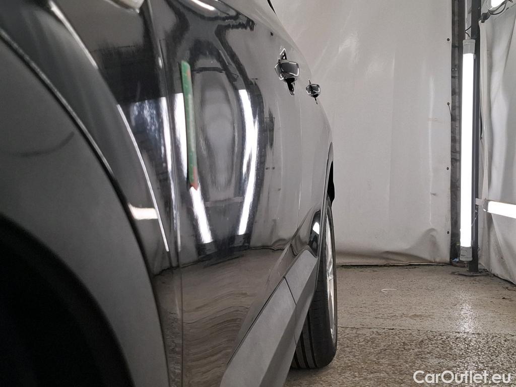  Opel   Grandland X Grandland X Elegance Business 1.5 130CV BVA8 E6d #18