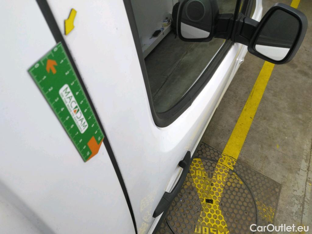  Citroen  Berlingo  Fourgon Business L1 (Court) 1.6 BlueHDi 100CV BVM5 E6 #12