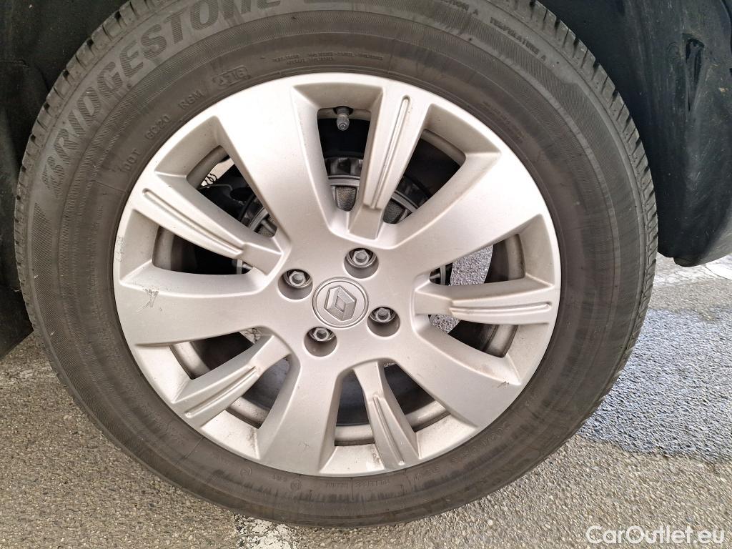  Renault  Captur  Business 1.5 dCi 90CV BVM5 E6 #43