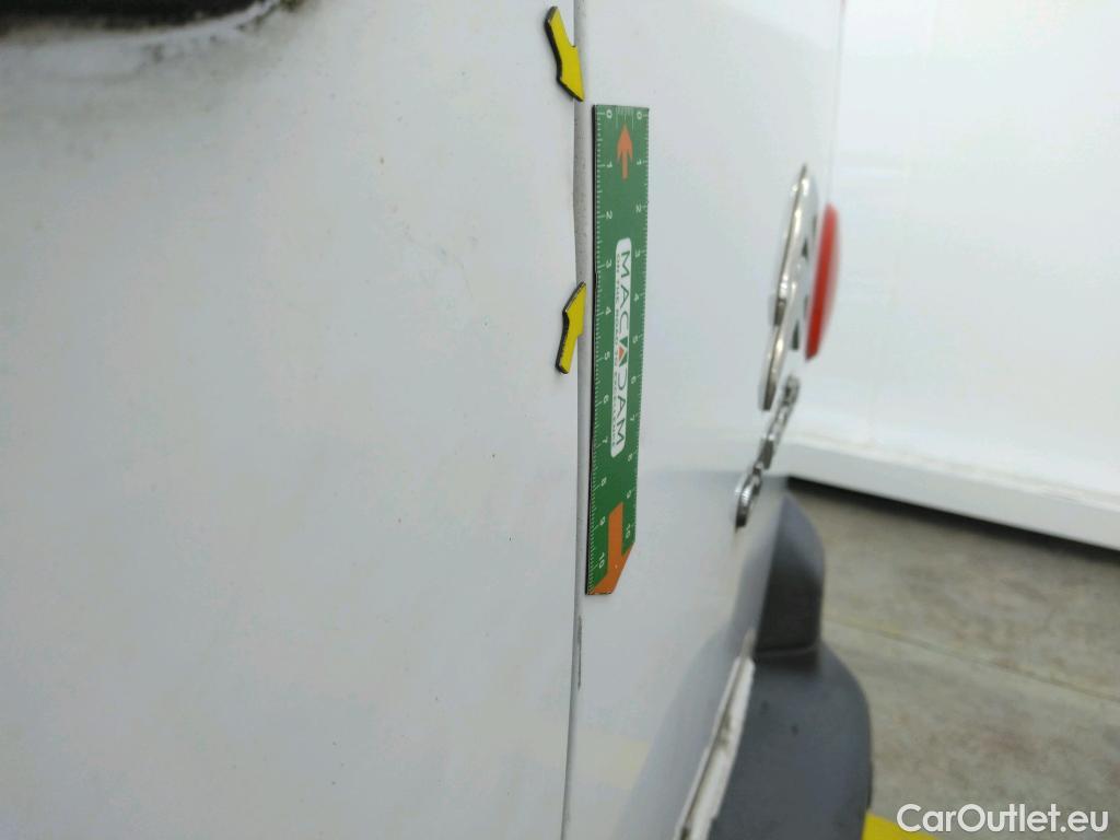  Citroen  Berlingo  Fourgon Business L1 (Court) 1.6 BlueHDi 100CV BVM5 E6 #39
