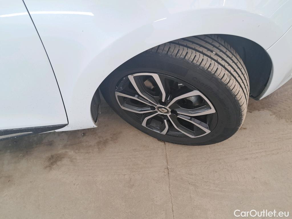  Renault  Clio  IV Intens 0.9 TCe 90CV BVM5 E6 #8