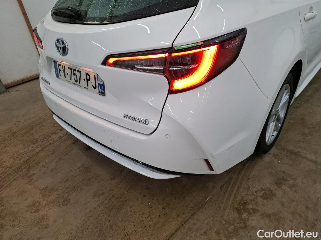  Toyota  Corolla TOYOTA  Touring Sports / 2018 / 5P / Break Hybride 122h Dynamic Business Stage Acad #16