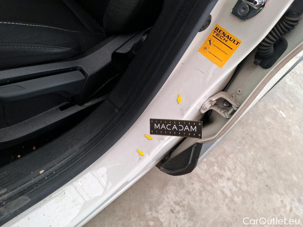  Renault  Captur  II Business 1.5 dCi 95CV BVM6 E6dT #19