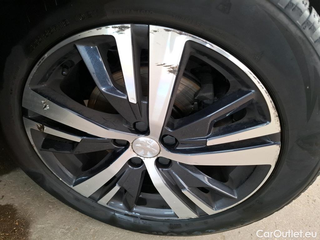  Peugeot  5008  GT Line 1.5 HDi 130CV BVA8 E6dT #30