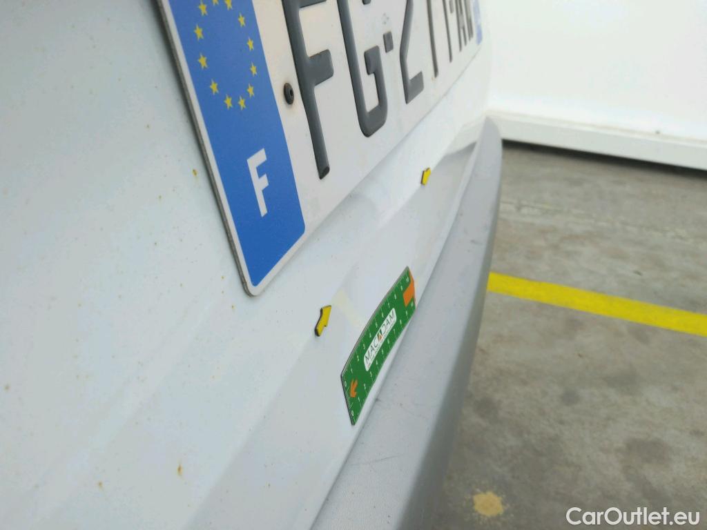  Dacia  Duster DACIA  / 2017 / 5P / SUV Prestige Blue dCi 115 4x4 #12