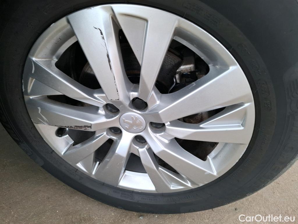  Peugeot  3008  Active Business 1.5 HDi 130CV BVA8 E6dT #23