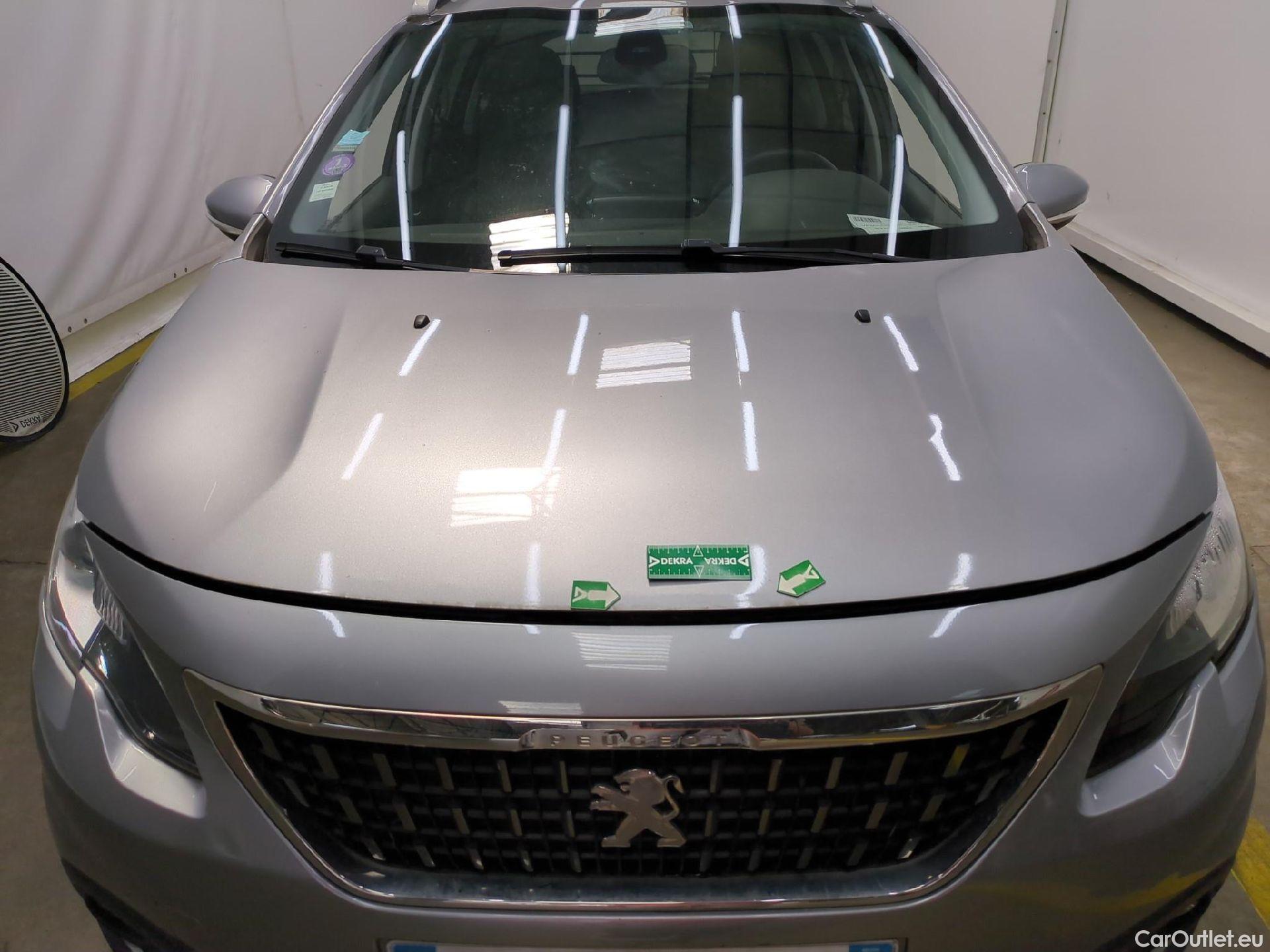  Peugeot  2008  Signature 1.2 PureTech 130CV BVA6 E6dT #86