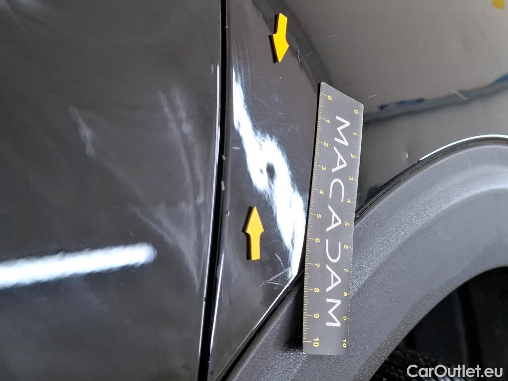  Peugeot  5008  GT Line 1.5 HDi 130CV BVA8 E6dT #45
