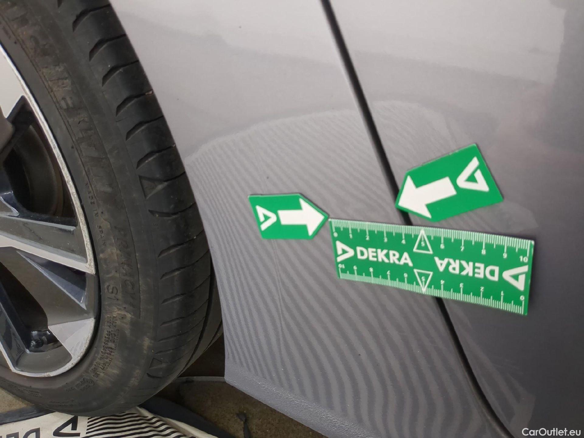  Peugeot  308 PEUGEOT  SW / 2021 / 5P / Break PureTech 130 S&S EAT 8 ALLURE PACK TVU #61