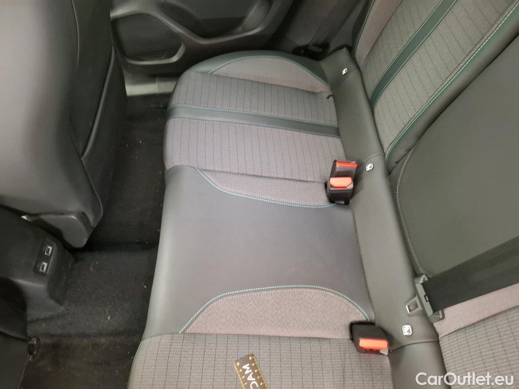  Peugeot  2008  Allure Business 1.2 PureTech 130CV BVM6 E6d #32