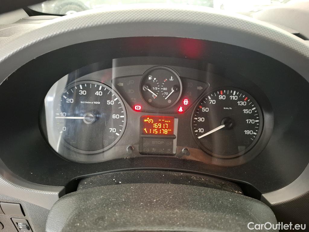  Citroen  Berlingo  Fourgon Club L1 (Court) 1.6 BlueHDi 100CV BVM5 E6 #24