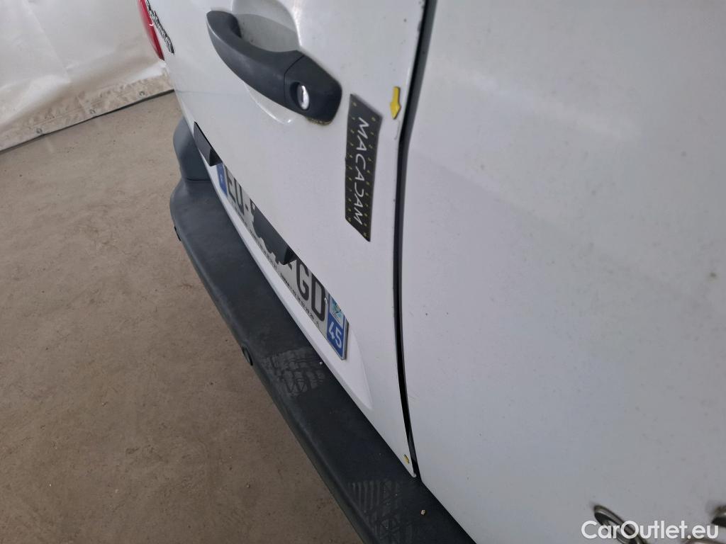  Citroen  Berlingo  Fourgon Club L1 (Court) 1.6 BlueHDi 100CV BVM5 E6 #47