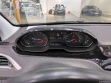  Peugeot  2008  Signature 1.2 PureTech 130CV BVA6 E6dT #6