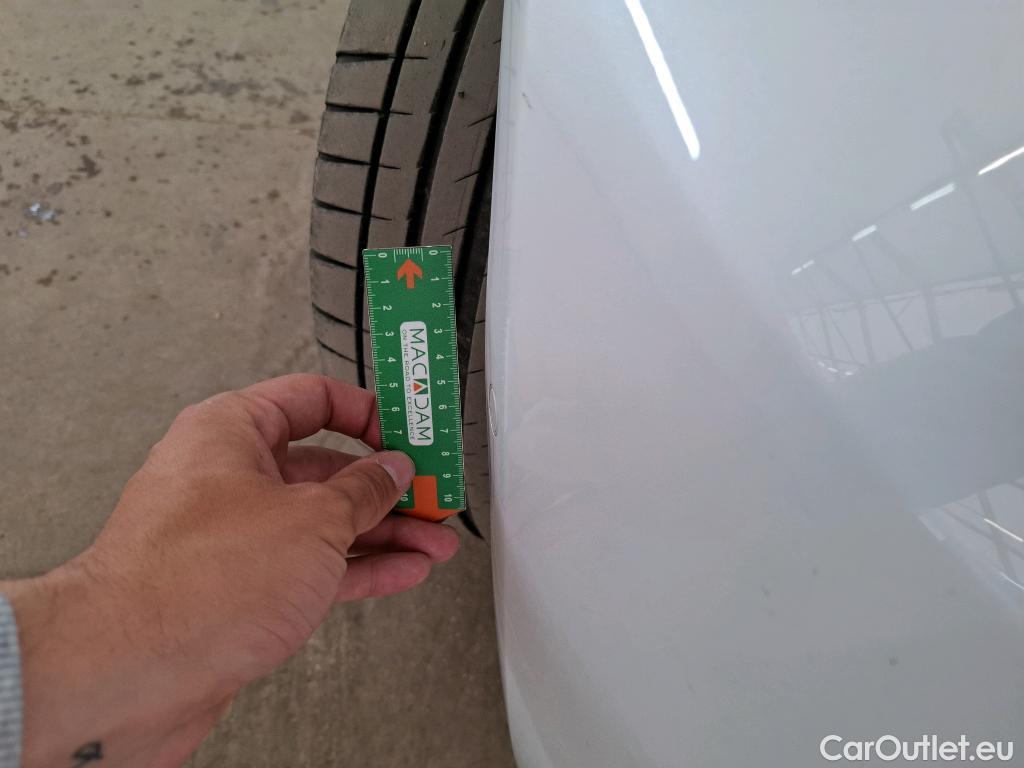  Tesla  Model 3 TESLA  / 2018 / 4P / Berline Autonomie Standard Plus RWD #2