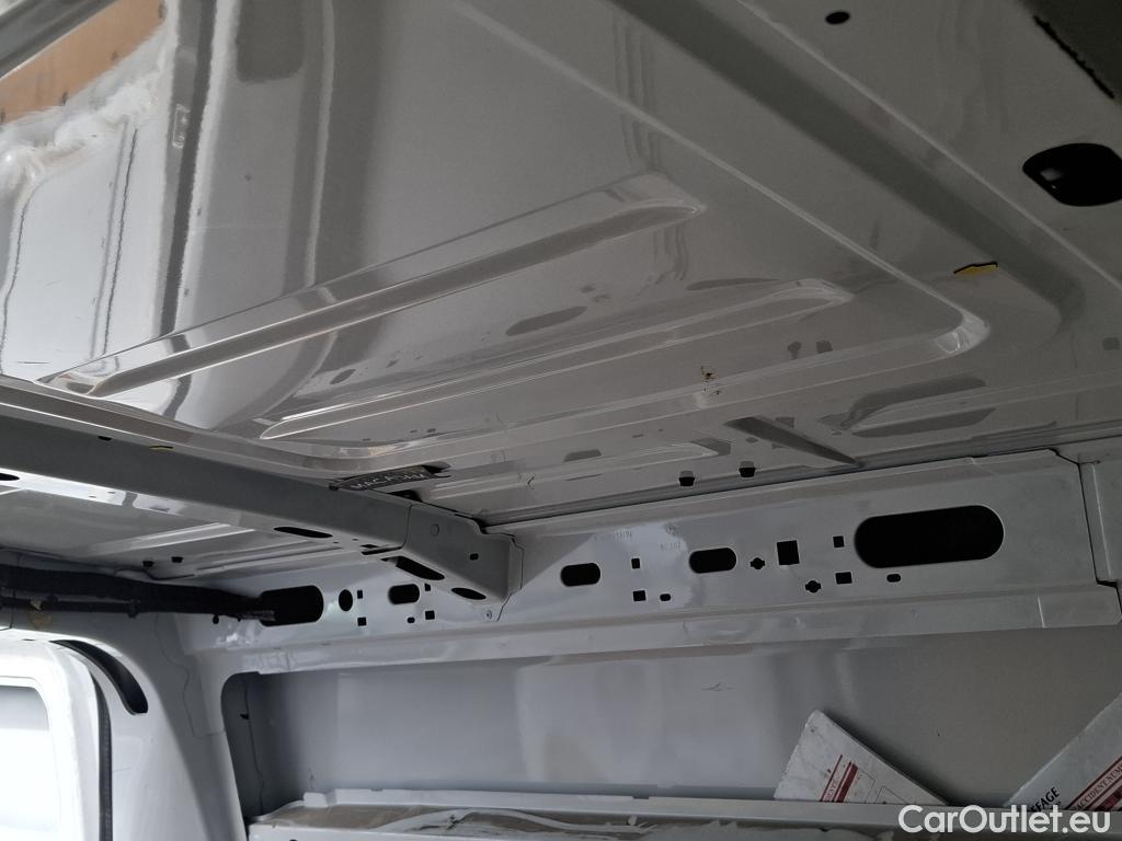  Renault  Master  Fourgon L2H2 3 3 Grand Confort dCi 135CV BVM6 E6dT #10