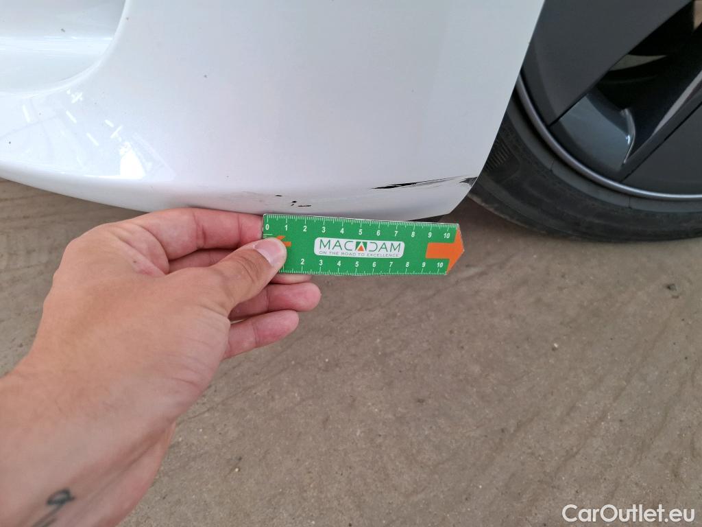  Tesla  Model 3 TESLA  / 2018 / 4P / Berline Autonomie Standard Plus RWD #4