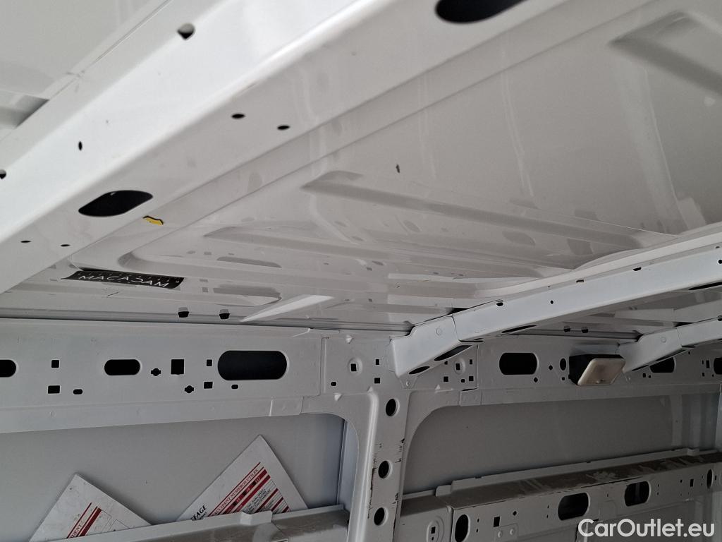  Renault  Master  Fourgon L2H2 3 3 Grand Confort dCi 135CV BVM6 E6dT #4