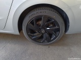  Opel  Astra SPORTS TOURER 1.2 TURBO AUTOMATIK  #32