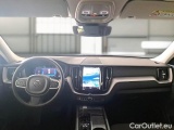 Volvo  XC60 VOLVO  / 2021 / 5P / SUV B4 D AUTOMATICO MOMENTUM PRO #3