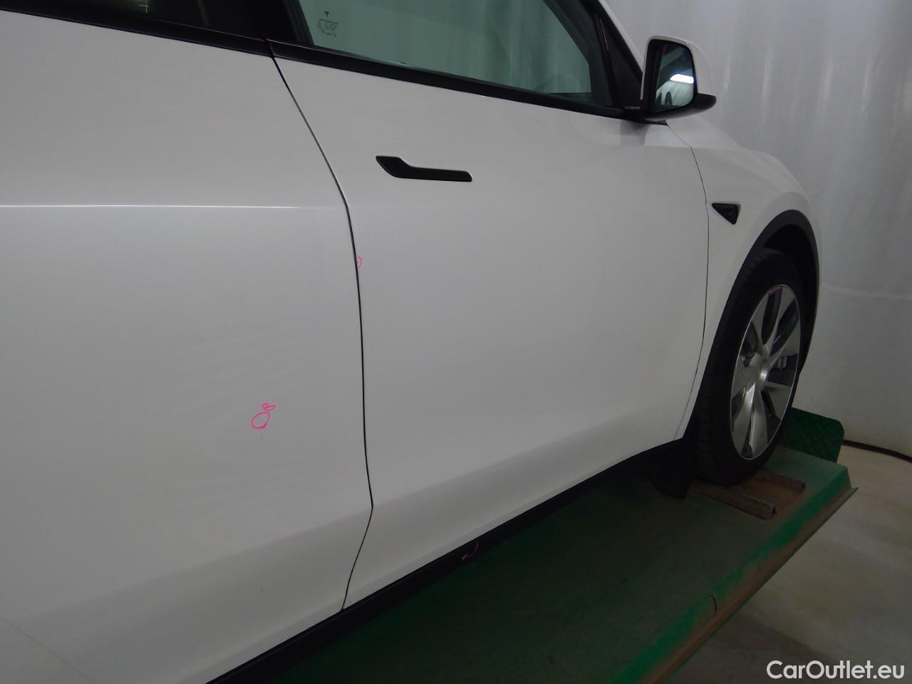  Tesla  Model Y  75kWh Long-Range AWD #52