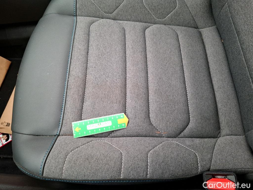 Citroen  C4  Berline Feel Pack 1.5 BlueHDI 130CV BVA8 E6d #22
