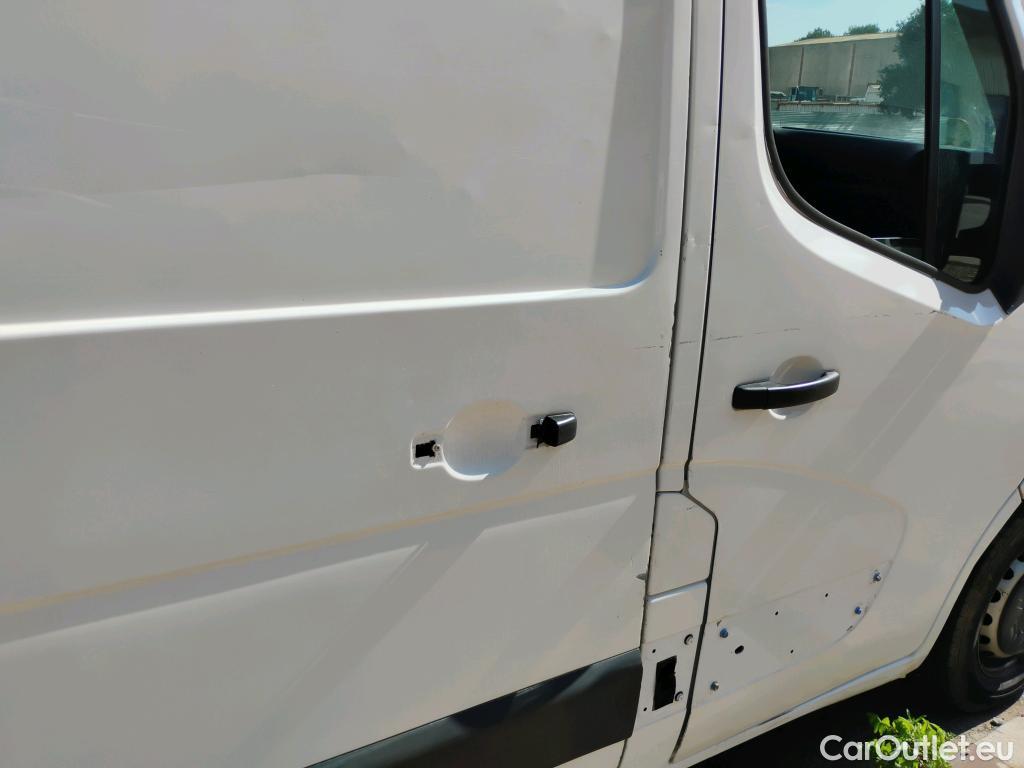  Opel  Movano OPEL  / 2019 / 4P / furgón 2.3 CDTI S/S 110kW (150CV) L2 H2 F 3.5t #36