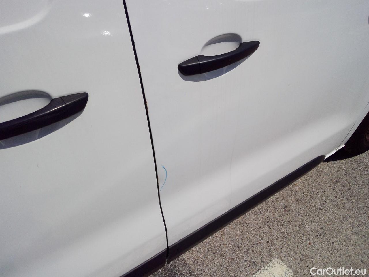  Opel  Vivaro OPEL  / 2019 / 4P / furgón 1.5 Diésel 74kW (100CV) M Std Express #34