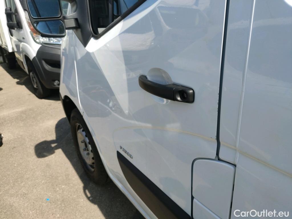  Opel  Movano OPEL  / 2019 / 4P / furgón 2.3 CDTI 99kW (135CV) L1 H1 F 3.5t #21