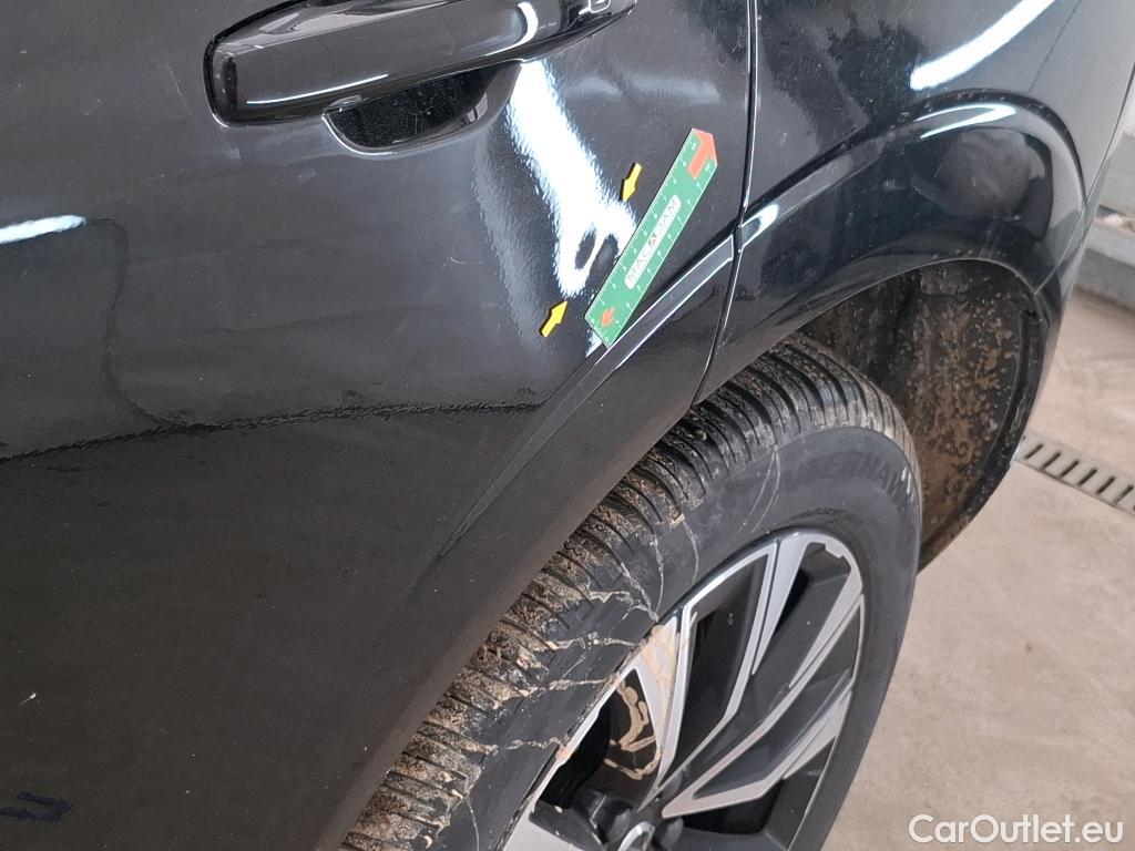  Volvo  XC60  Plus Style Chrome 2WD 2.0 B4 195CV BVA8 E6d #4